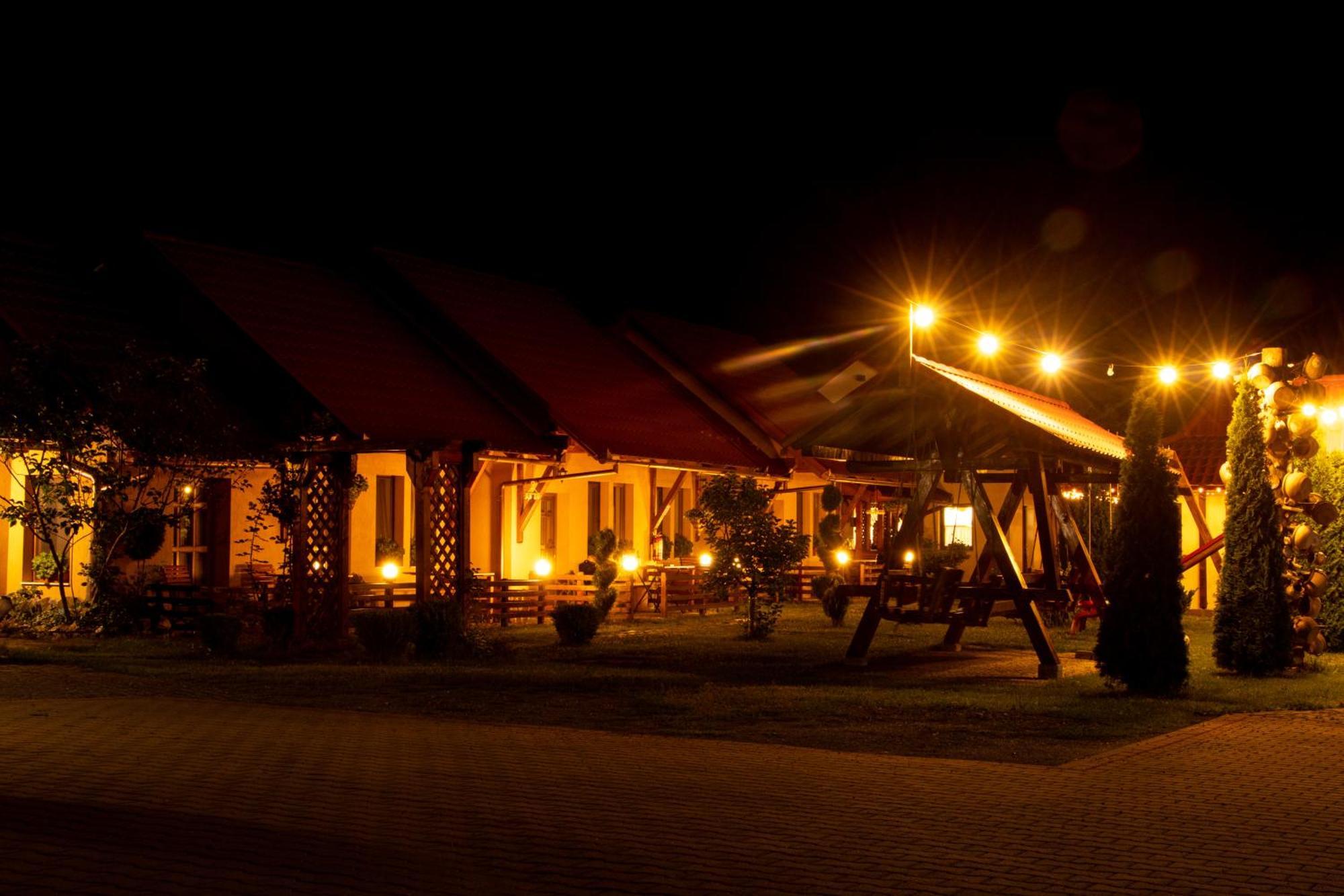 Patakmenti Panzio Spa Corund  Exterior photo