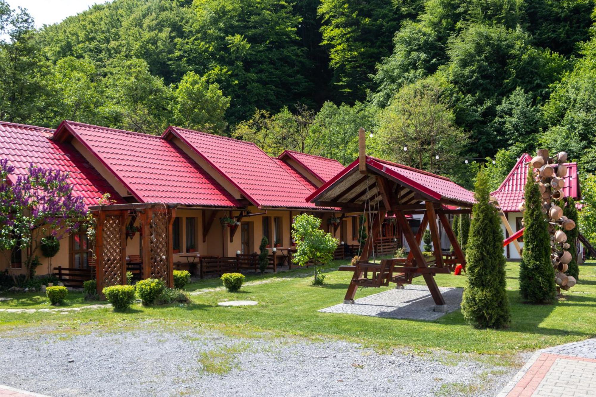 Patakmenti Panzio Spa Corund  Exterior photo